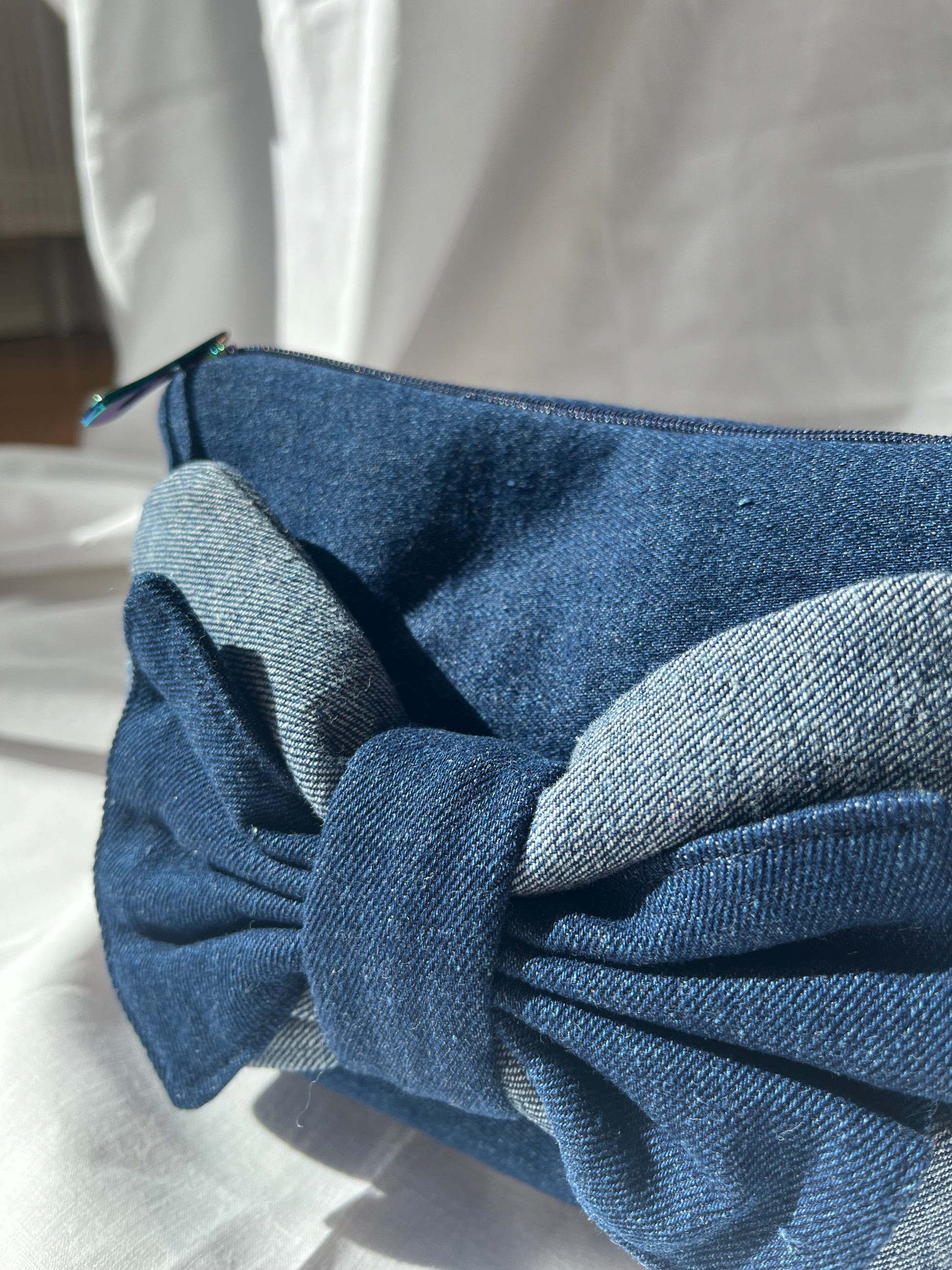 The Bow Bag – Sky