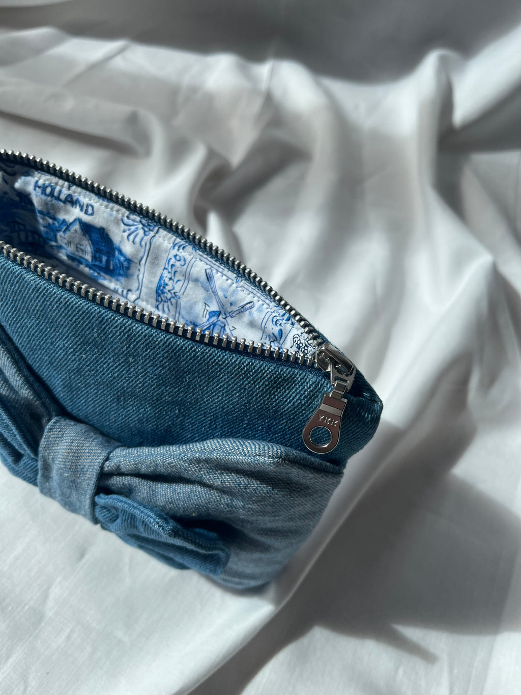 The Bow Bag – Sky