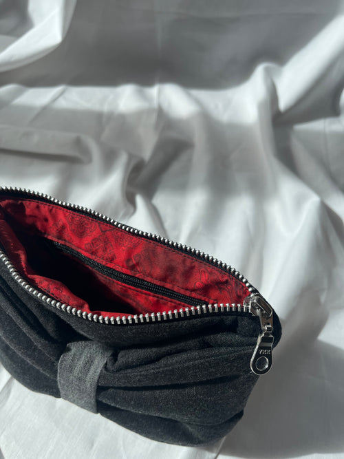 The Bow Bag – Charcoal